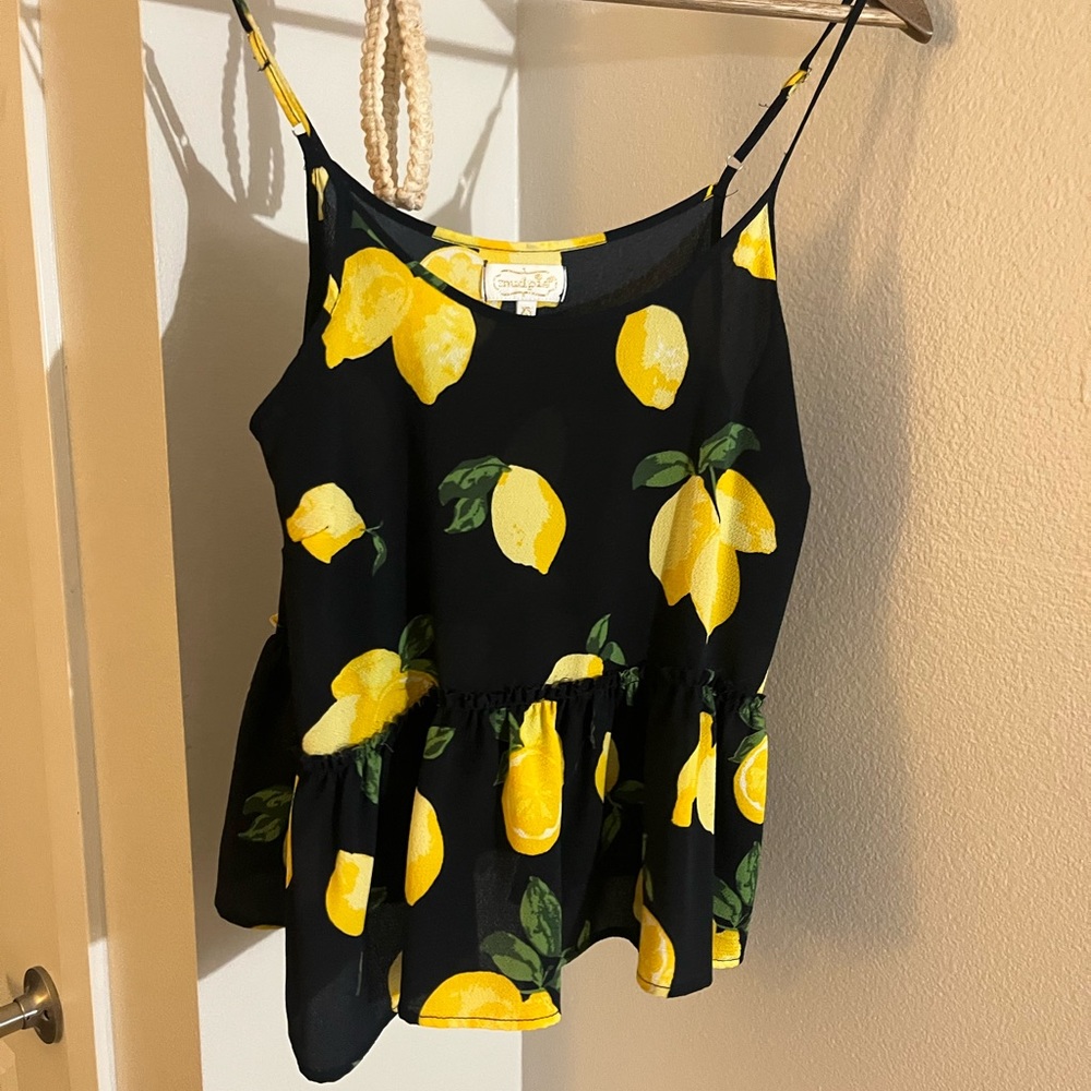 Boutique Lemon Cropped Shirt